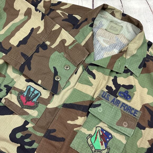 Vtg US Air‎ Force Combat Command Woodland Camo Field Shirt Patches Large Long - Picture 1 of 12